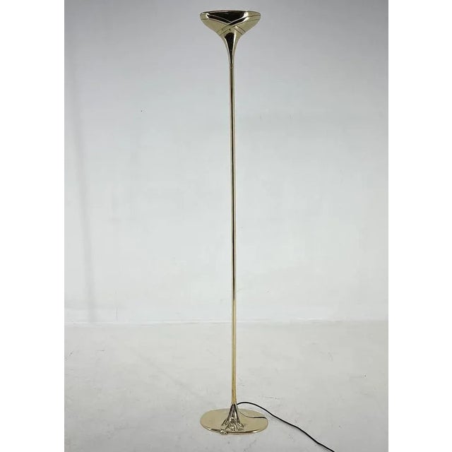 All-brass floor lamp, made in Italy in the 1970's. Marked with the designer's mark. Up to 250V (Europe/UK Standard).The...