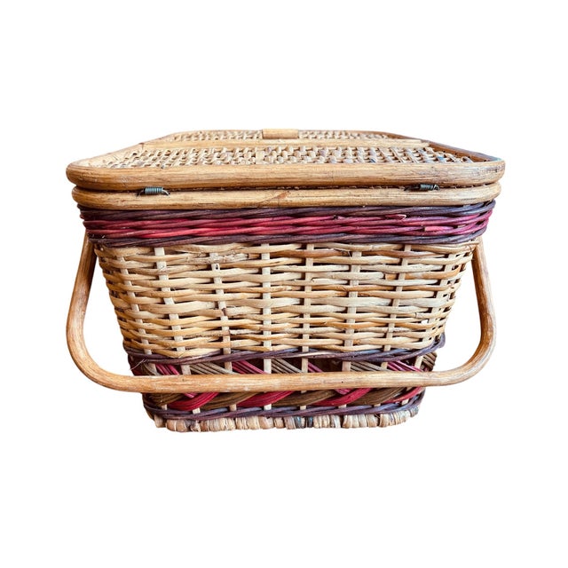 Late 20th Century Vintage Wicker Picnic Basket With Grape Vine Motif & Folding Handles For Sale - Image 5 of 10
