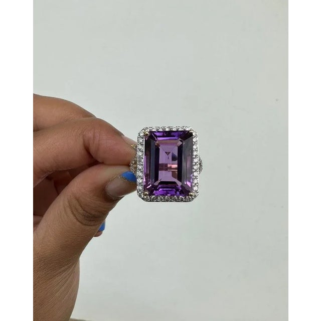 VRJewels 13.33ct Amethyst Large Center Stone Ring Size 7 With 1.13ct Diamonds in 14k Gold For Sale In New York - Image 6 of 16