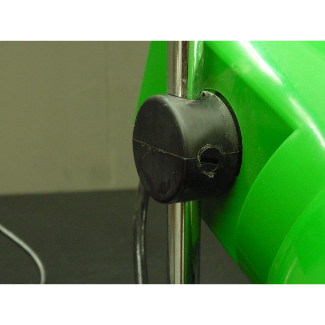 Forest Green Space-Age Table Lamp from Guzzini, 1970s For Sale - Image 8 of 13