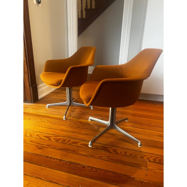 Vintage, Mid Century Modern Vecta Group Swivel Chairs in Burnt Orange For Sale - Image 9 of 12