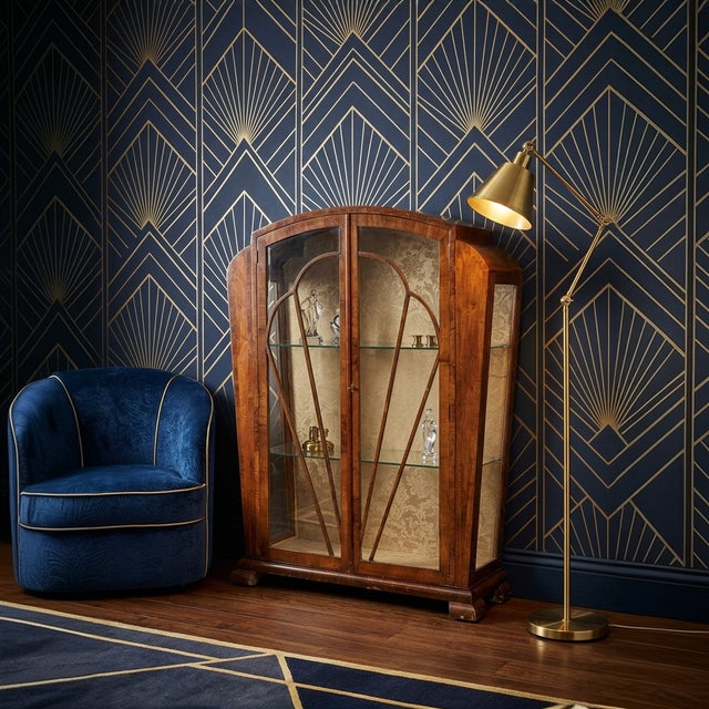 Brown Art Deco Mahogany Display Cabinet, France, 1930 For Sale - Image 8 of 11