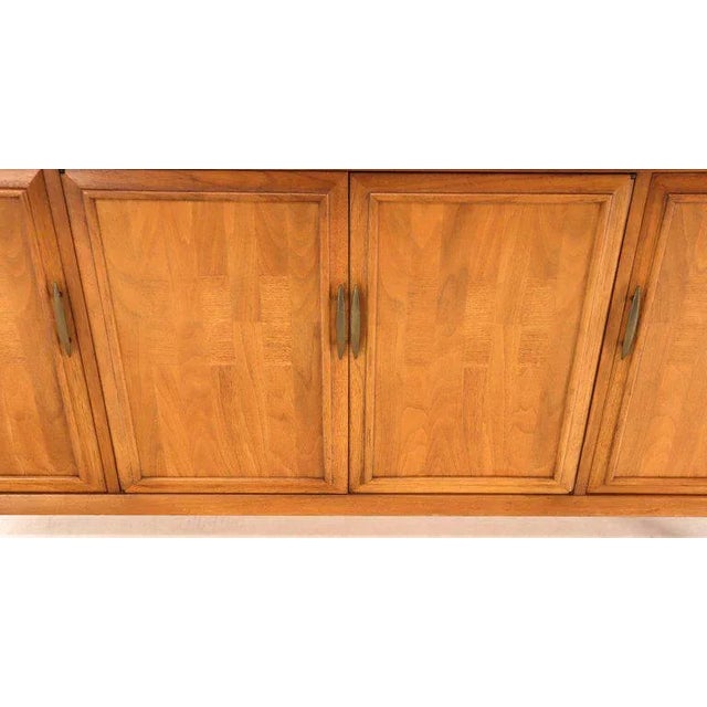Mid-Century Modern Light American Walnut 4 Doors Credenza Dresser Cabinet For Sale - Image 9 of 11