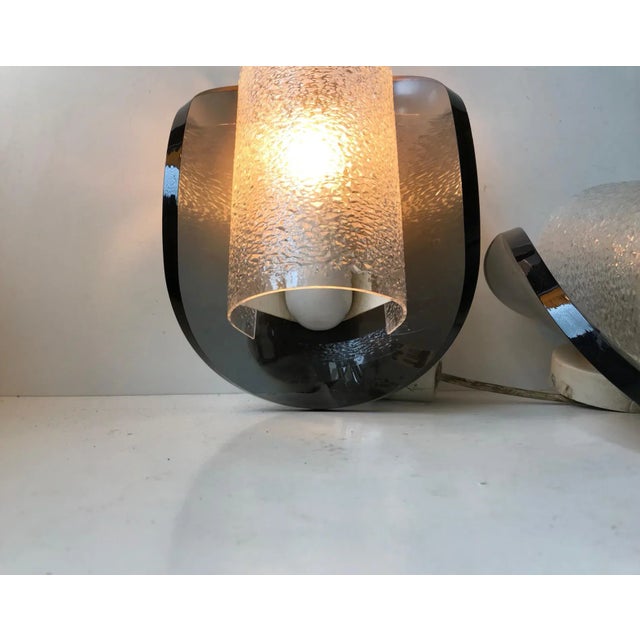 Mid-Century Modern Gray Bend Acrylic Glass Sconces from Sönnico Oslo, 1970s, Set of 2 For Sale - Image 3 of 7