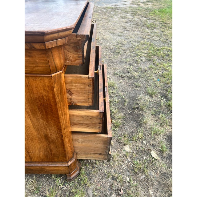 Mid 19th Century French 19th Century Louis Philippe Flame Mahogany Chest of Drawers For Sale - Image 5 of 12