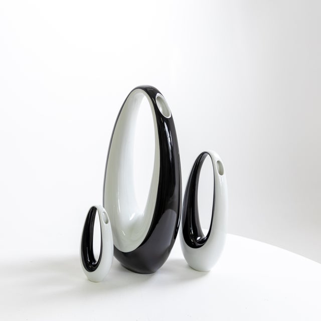 1960s Set of Three Rosenthal Porcelain Vases For Sale In New York - Image 6 of 18