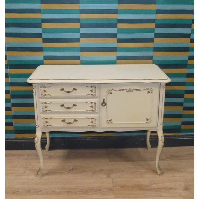 Chippendale White Gold Three Drawers Chest of Drawers, 1960s For Sale - Image 12 of 12