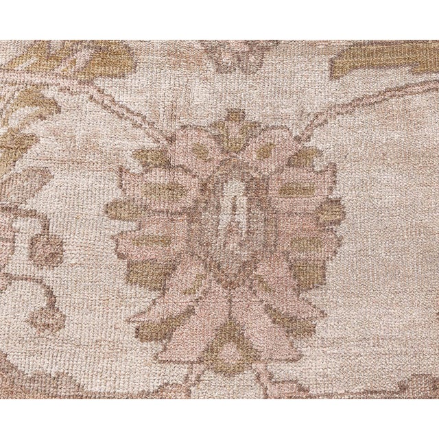 Antique Persian Sultanabad Tan, Taupe and Brown Handwoven Wool Rug For Sale In New York - Image 6 of 9
