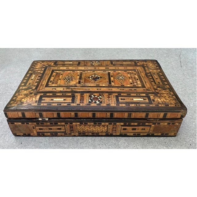 Early 20th Century Middle Eastern Moorish Mosaic Micro Marquetry Inlay Jewelry Box For Sale - Image 11 of 18