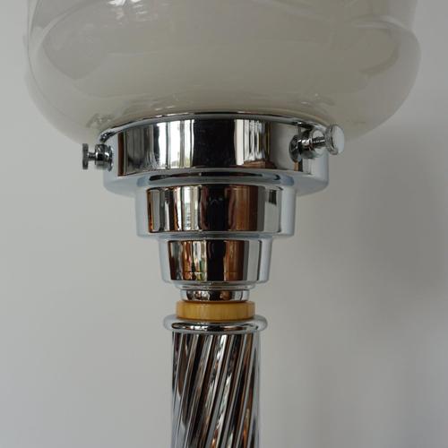Table Lamp with Chrome Stem For Sale - Image 4 of 8