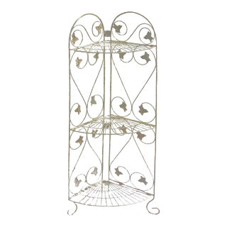 Vintage Cream & Rust Painted Foldable Wire Corner Etagere / Freestanding Shelf For Sale