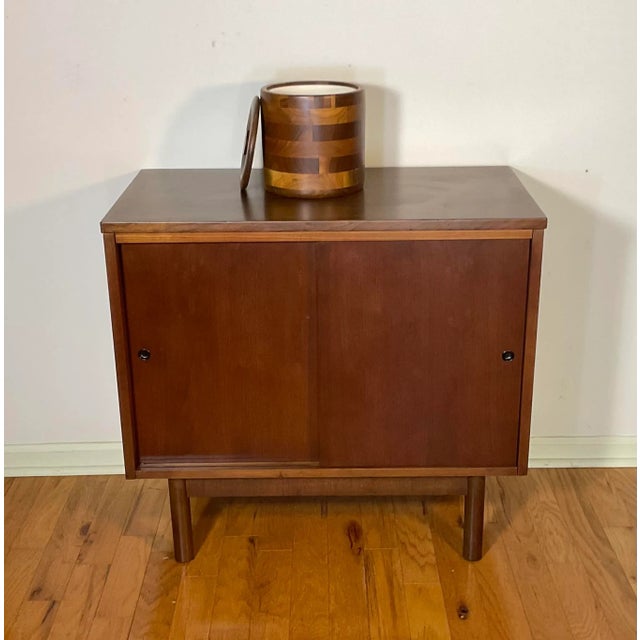 Vintage Solid Black Walnut Ice Bucket - Kustom Kraft Mid Century Modern For Sale - Image 10 of 11