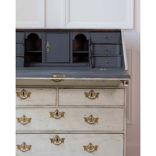 Scandinavian 18th Century Bureau, c.1790 For Sale - Image 16 of 16