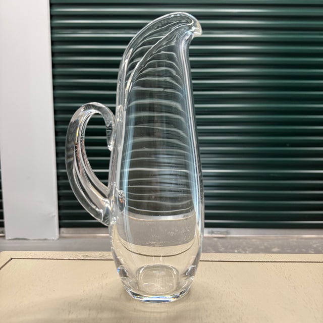1960s Signed Steuben Martini Pitcher and Teardrop Decanter, a Set For Sale - Image 9 of 12