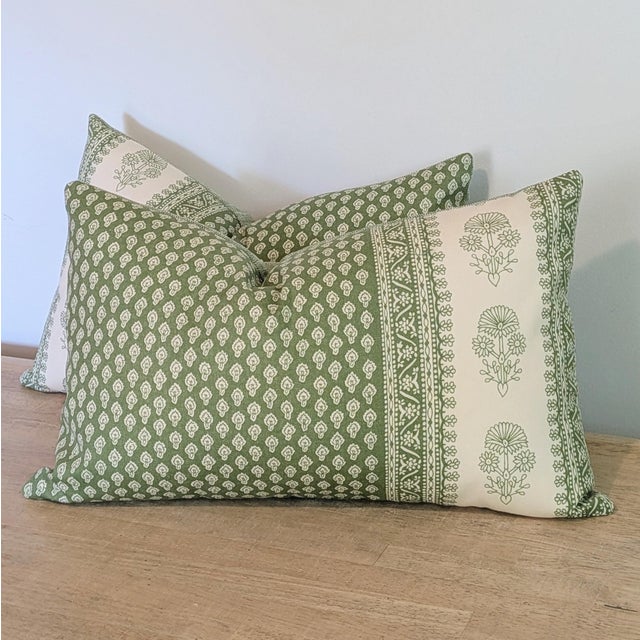 Schumacher Hyacinth Leaf Green Outdoor Lumbars - Pair For Sale In Greensboro - Image 6 of 7