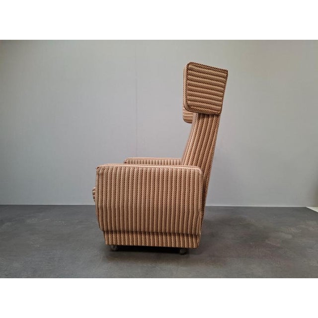 Mid-Century Modern Wingback Lounge Armchair on Castors in Upholstery, 1960 For Sale - Image 18 of 18