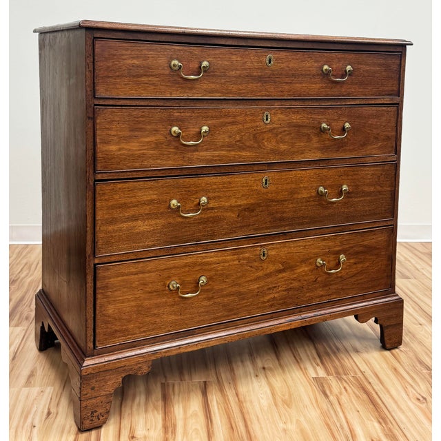 Antique English George III Mahogany Chest of Drawers For Sale - Image 4 of 17