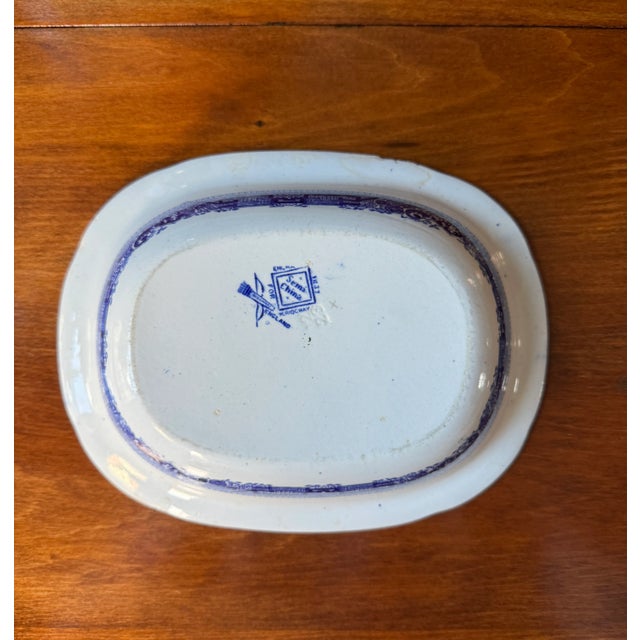 Lovely antique blue willow serving dish by Ridgeway England.