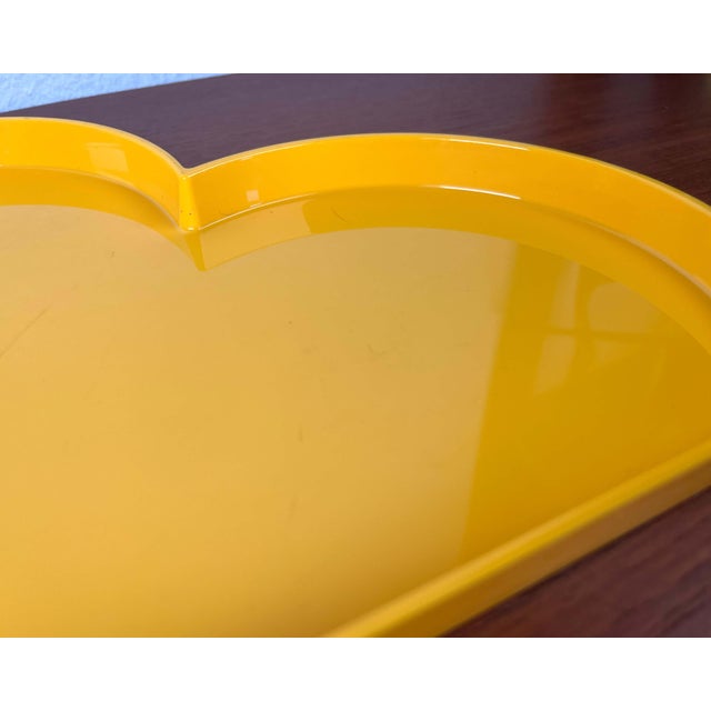 Postmodern Italian Yellow Plastic Tray from Guzzini For Sale - Image 10 of 18