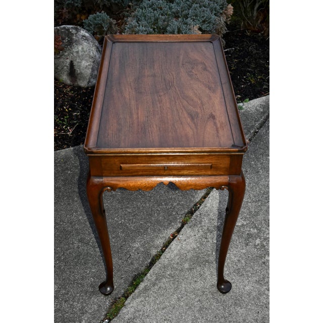 Kittinger Kittinger Mahogany Tea Table Vintage Queen Anne Cw-8 Scalloped Pull-Out Slides For Sale - Image 4 of 13