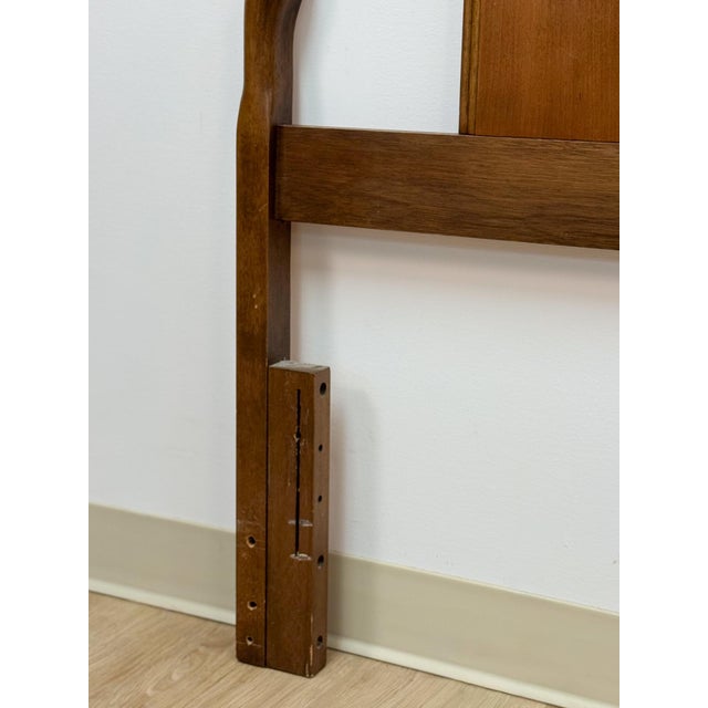 United Furniture MCM Solid Walnut Queen Headboard Vintage Solid Wood Piece For Sale - Image 9 of 12