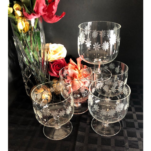 Set of 5 Vintage Clear Crystal Dessert Sherbet Cups Daisy Floral Etched