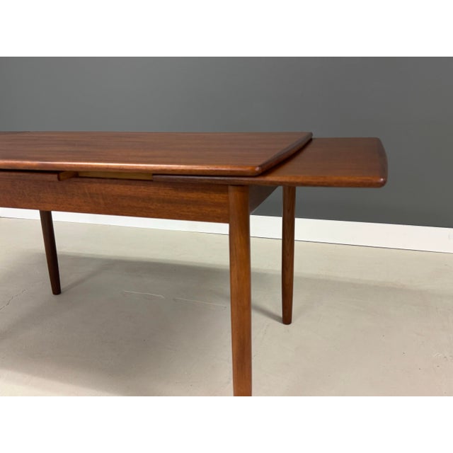 1960s Refinished Danish Modern Teak Draw Leaf Dining Table For Sale In Boston - Image 6 of 8