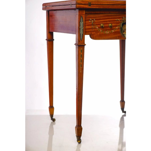 19th C. English Painted Satinwood Handkerchief Table For Sale - Image 4 of 5