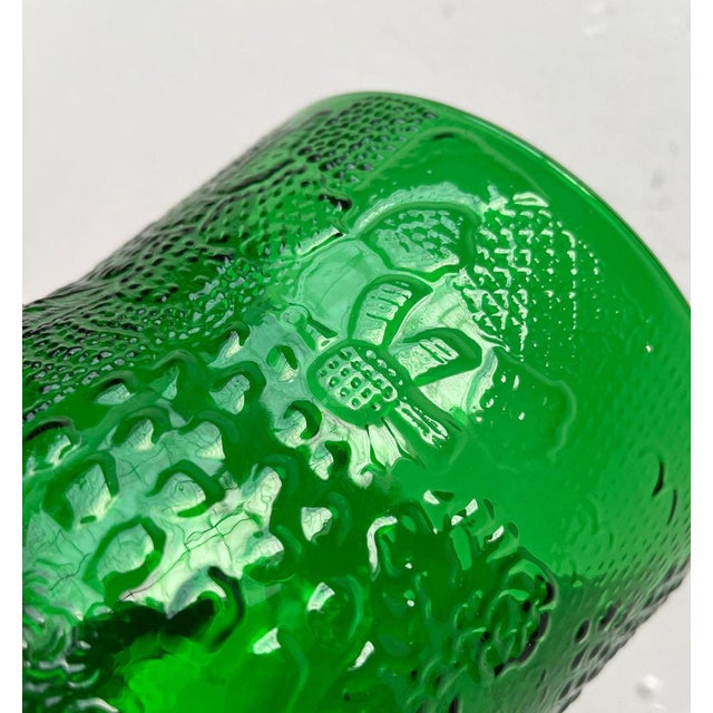 Mid-Century Fauna Decor Glass Vase by Oiva Toikka for Arabia, Finland, 1960s For Sale - Image 4 of 14