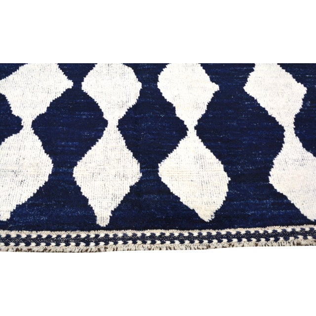 Moroccan Moroccan Hand Knotted Wool Rug, 9'x11'10" For Sale - Image 3 of 6