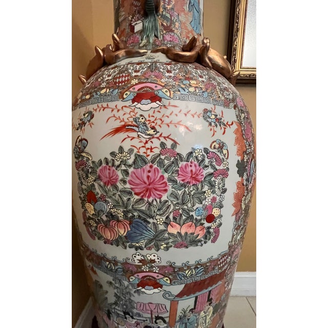 Pair of 4.6 Ft 20th-Century Monumental Vintage Chinese Rose Medallion Porcelain Palace Floor Vase & Carved Stand For Sale - Image 4 of 14