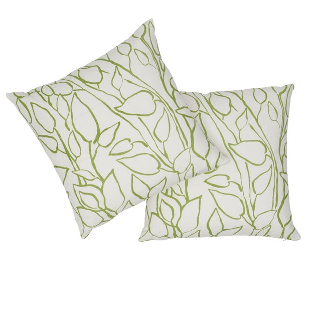 Schumacher Contemporary Schumacher Solandra Vine Pillow in Leaf For Sale - Image 4 of 6