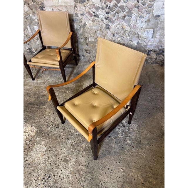 Carl Hansen & Søn KK47000 Safari Chairs in Leather attributed to Kaare Klint for Carl Hansen & Søn, 2010s, Set of 2 For Sale - Image 4 of 18