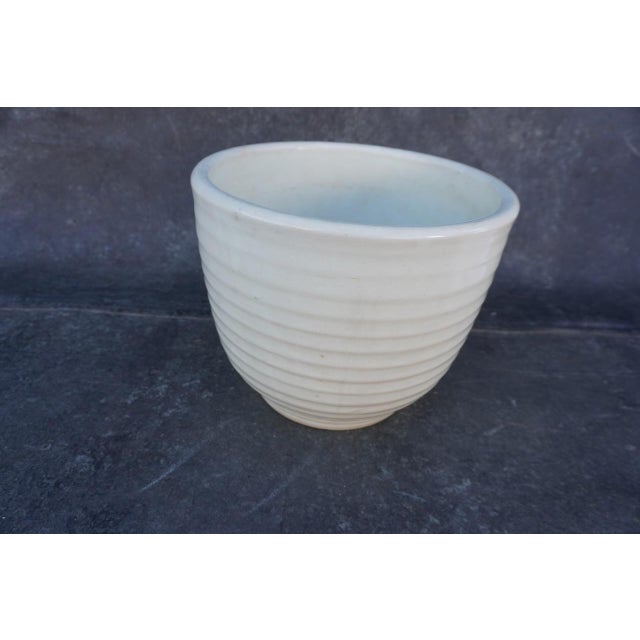 1930s Rare White Bauer Ringware Jardinière Bowl For Sale - Image 5 of 6