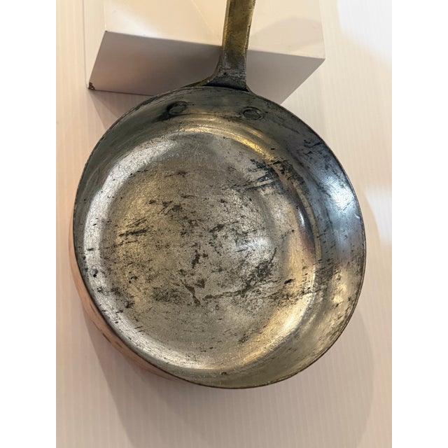 Antique 19th Century Copper Butter Warmer With Riveted Brass Handle & Tin-Lined Interior For Sale In Phoenix - Image 6 of 12