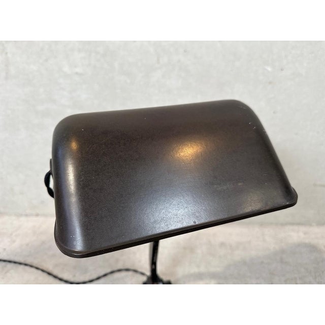 Model 52 Notary Lamp in Bakelite and Cast Iron from Erpe For Sale - Image 6 of 13
