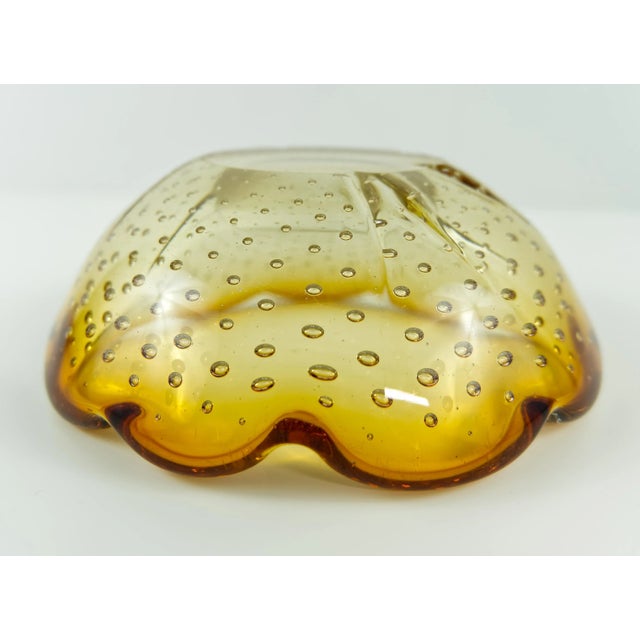 1970s 1970s Scalloped Edge Murano Bullicante Glass Ashtray Catchall For Sale - Image 5 of 6