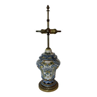 Vintage 1960s Italian Majolica Urn Table Lamp With Hand-Painted Butterflies & Florals For Sale