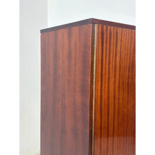 Wood Mid-Century Linen Cupboard in Wood For Sale - Image 7 of 11