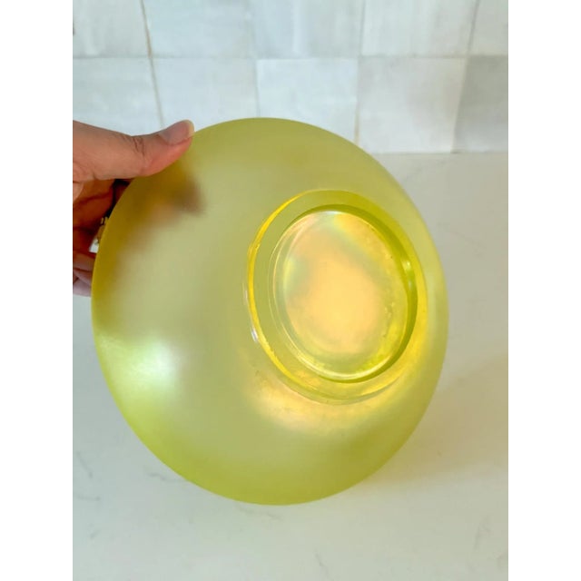 Art Deco 1920s Antique Fenton Stretch Glass Centerpiece Bowl in Topaz For Sale - Image 3 of 10