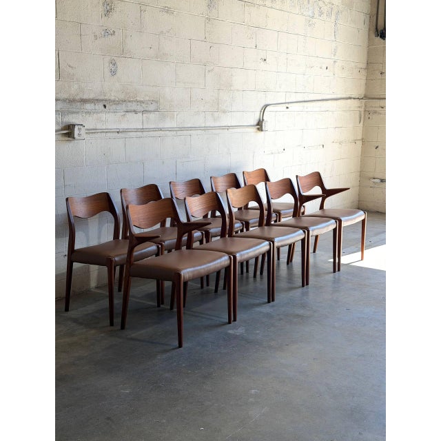 j.l. Møller Teak Dining Chairs Set of 10 Models 55 and 71 Danish Mid-Century Modern 1960s For Sale - Image 10 of 15