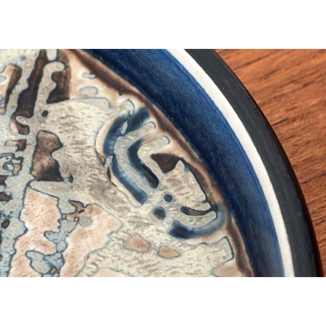Mid-Century Modern Danish Porcelain Baca Series Bowl by Nils Thorsson for Royal Copenhagen, 1960s For Sale - Image 9 of 17
