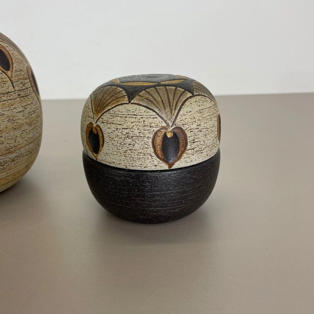 German Modern Ceramic Objects by Peter Müller for Sgrafo Modern, 1970s, Set of 2 For Sale - Image 11 of 18