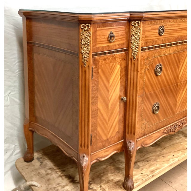 Late 19th Century Antique French Satinwood Dresser Sideboard With Bronze Mounts For Sale - Image 4 of 12