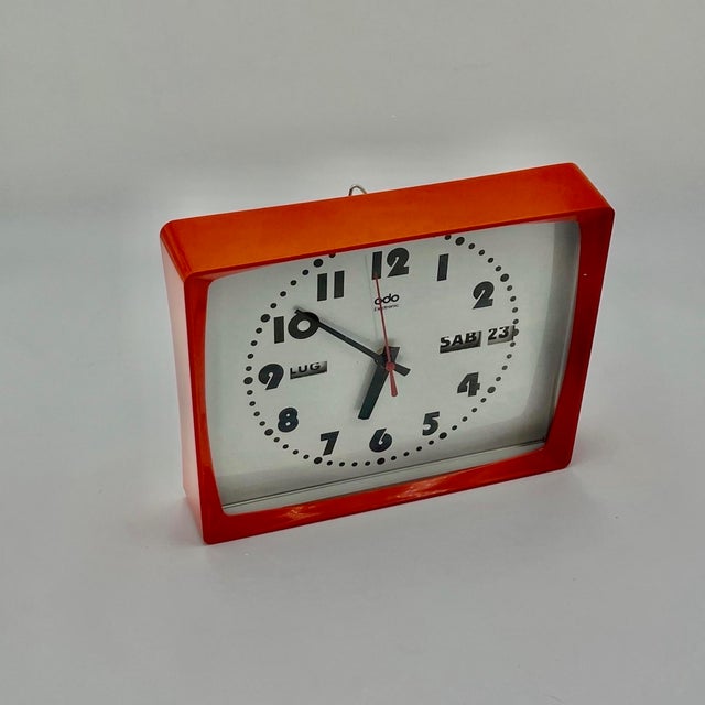 Metal Space Age French Wall Clock with Automatic Calendar by Odo, 1970s For Sale - Image 7 of 8