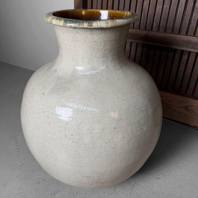 Ceramic Large Japanese Tsubo Storage Jar in Stoneware, 1950s For Sale - Image 7 of 13