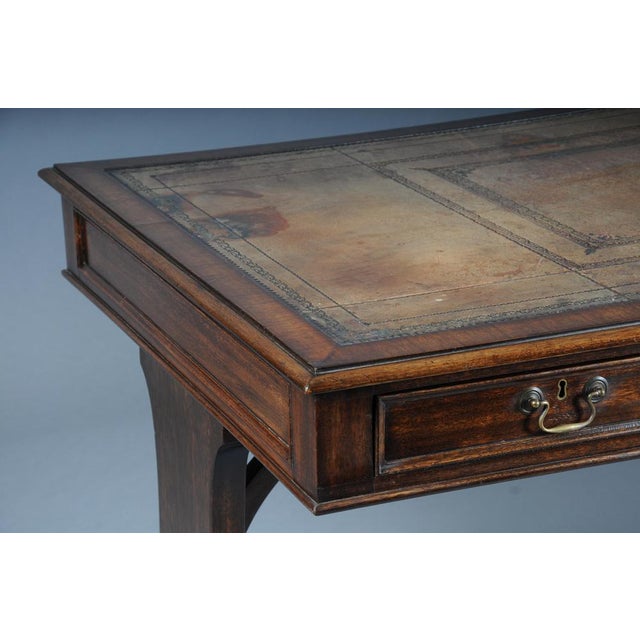 English Mahogany Partner Desk, 1900s For Sale - Image 4 of 18