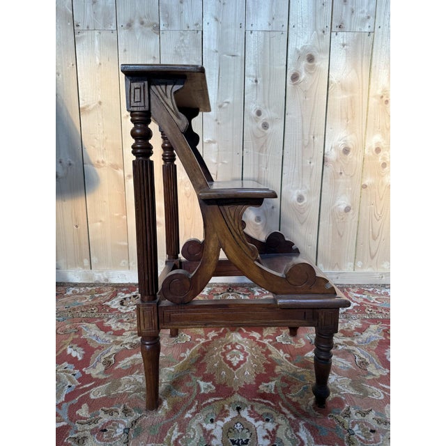 1990s Vintage English Style Library Step Stool, 1990s For Sale - Image 5 of 6