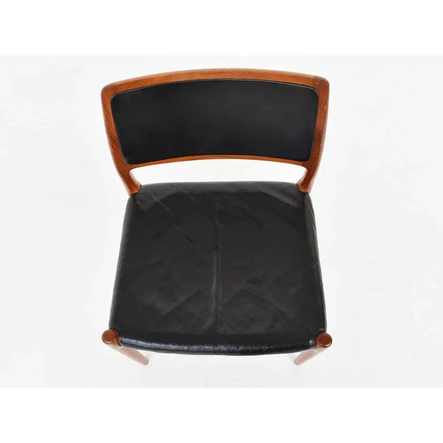 Black Model 80 Chairs in Patinated Black Leather by J.L. Moller for Models Fabrik, Denmark, 1960s, Set of 6 For Sale - Image 8 of 13