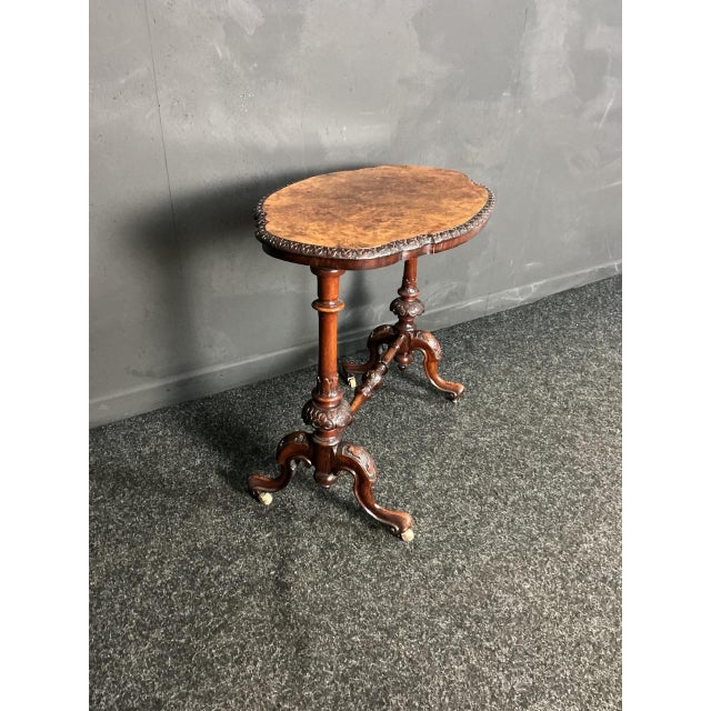 Mid 19th Century Antique Walnut Table, 1860s For Sale - Image 5 of 7